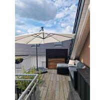 2 Zimmer Dachgeschoss Wohnung mit Terrasse 680 € kalt - Kleinostheim