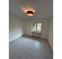 3 Zimmer EG Terrasse, Garten, Doppelgarage, Stellplatz - Rösrath