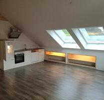 2 Zimmer Wohnung DG - 630,00 EUR Kaltmiete, ca.  50,00 m² in Wangen im Allgäu (PLZ: 88239)