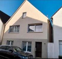 helle, 3 Zimmer Innenstadt Wohnung mitTerrasse und Garten - Bad Salzuflen