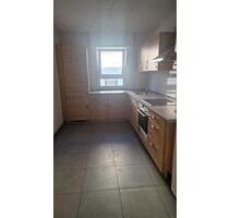 4 Zimmer Wohnung - 1.120,00 EUR Kaltmiete, ca.  112,00 m² in Dettingen unter Teck (PLZ: 73265)