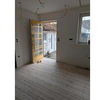 2 Zimmer Wohnung mit Einbauküche - Grosselfingen