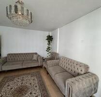 Helle 2 Zimmer Wohnung mit Balkon -Top Lage in Pempelfort - Düsseldorf