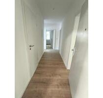 3 Zimmer Wohnung mit neuer Einbauküche in Sennestadt - Bielefeld