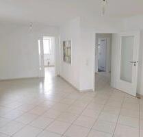 Schöne helle 3 Zimmer Wohnung in bester Lage - Kaiserslautern