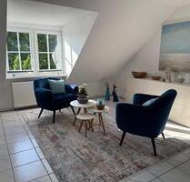 Charmante 2 Zimmer Dachgeschosswohnung - Overath