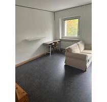 NUR BIS ENDE DEZEMBER, 2 Zimmer Wohnung mit Balkon - Nürnberg Altstadt, St. Lorenz