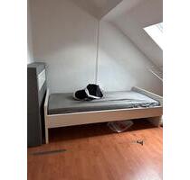 3-Zimmer Dachgeschoßwohnung in Dortmund-Nord-Hafenviertel zu vermieten.
