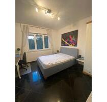 550€ warm WG-Zimmer Stuttgart-Ost