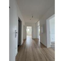 ***RENOVIERTE 2 ZIMMER WOHNUNG MIT BALKON*** - Bottrop