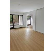 Attraktive, neu renovierte 2 Zimmer Wohnung+großer Balkon, 2 ZKB - Saarbrücken Eschberg