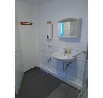 2 Zimmer Wohnung 47 QM mit Bad - 500,00 EUR Kaltmiete, ca.  47,00 m² in Stolberg (Rhld.) (PLZ: 52223) Büsbach