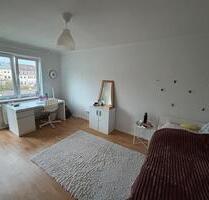 Ruhiges WG Zimmer in Uni Nähe, mit Garten! - Kiel Blücherplatz