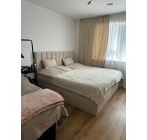 3 Zimmer Wohnung mit Garten - 1.550,00 EUR Kaltmiete, ca.  77,00 m² in Pinneberg (PLZ: 25421)