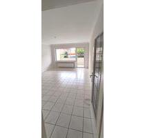 2 Zimmer Erdgeschosswohnung mit Balkon und Küche - Horn-Bad Meinberg