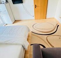 Zimmer اطاق مجلل برای اجاره - 450,00 EUR Kaltmiete, ca.  25,00 m² in Nürnberg (PLZ: 90455) Katzwang