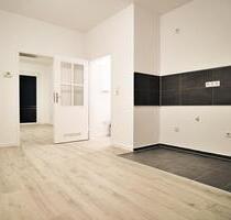 2 große Zimmer in Stadtnähe - Sanierung bald abgeschlossen - Minden Bärenkämpen