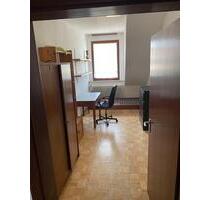 Zimmer in Studenten WG - 410,00 EUR Kaltmiete, in Karlsruhe (PLZ: 76133)