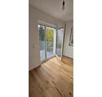 Neubaustandard 3,5 Zimmer Wohnung mit Balkon (A+ Energiestandard) - Stuttgart Hedelfingen