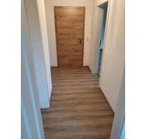 Helle und moderne 2-Zimmer Wohnung mit Balkon - Lehrberg