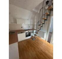 1,5 Zimmer Wohnung Frauen WG - 750,00 EUR Kaltmiete, ca.  32,00 m² in Raunheim (PLZ: 65479)
