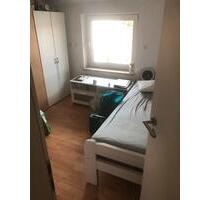 WG Zimmer zu vermieten - 400,00 EUR Kaltmiete, ca.  10,00 m² in Hohenkammer (PLZ: 85411)