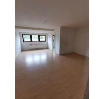 Wunderschöne 1-Zimmer DG Wohnung mit schöner Aussicht in Essen