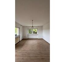 4 Zimmer WHG Wohnung mit Balkon und Garage - Burkardroth