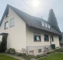 4 Zimmer Whg 1.OG - 1.430,00 EUR Kaltmiete, ca.  83,00 m² in Meckenbeuren (PLZ: 88074)