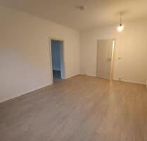 2-Zimmer Wohnung mit Balkon - 305,00 EUR Kaltmiete, in Treuen (PLZ: 08233)
