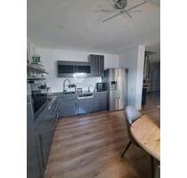 Moderne 4,5 Zimmer Maisonette Wohnung in Bergen