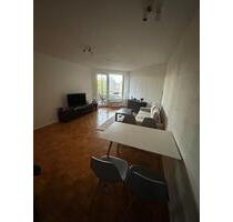 Attraktive 2 Zimmer Wohnung mit Balkon und Einbauküche in Krefeld