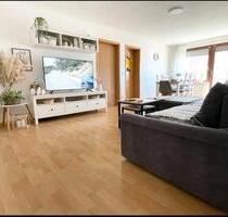 850 Euro 3 Zimmer 81qm - 850,00 EUR Kaltmiete, ca.  81,00 m² in Gundelsheim (PLZ: 74831)