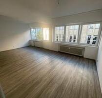 Charmante 2 Zimmer Wohnung im herzen von Oberhausen kernsaniert