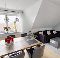 Helle 4-Zimmer Dachgeschosswohnung in ruhiger Lage mit Balkon - Pfedelbach