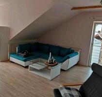 2,5 Zimmer DG Wohnung - 950,00 EUR Kaltmiete, in Güntersleben (PLZ: 97261)