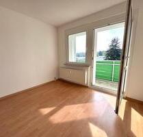 Achtung ! 2 Monate Miete sparen !! helle 3 Zimmer Wohnung mit Balkon - Hainichen