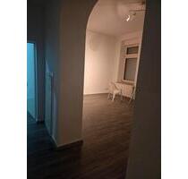 2 Zimmer Dusche Bad neu renoviert - Krefeld