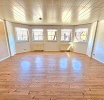 vermiete moderne,helle 3 Zimmer Wohnung inkl. 2 Stellplätzen - Albstadt Gemarkung Burgfelden