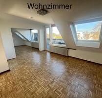 5 Zimmer Dachgeschosswohnung in Niederkassel - Düsseldorf Lörick