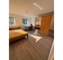 WG Zimmer near Rathaus - 450,00 EUR Kaltmiete, ca.  24,00 m² in Ingolstadt (PLZ: 85053) Südost