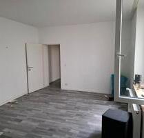Wohnung 2 Zimmer absofort - 760,00 EUR Kaltmiete, ca.  65,00 m² in Krefeld (PLZ: 47798)
