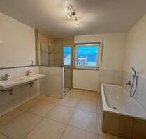 4,5 Zimmer Wohnung Erstbezug - 1.400,00 EUR Kaltmiete, ca.  140,00 m² in Unterroth (PLZ: 89299)