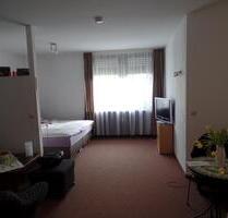 1 Zimmer Erdgeschoßwohnung - 375,00 EUR Kaltmiete, ca.  37,00 m² in Heßdorf (PLZ: 91093)