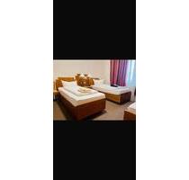 Zimmer zu vermieten - 550,00&nbsp;EUR Kaltmiete, ca.&nbsp; 16,00&nbsp;m&sup2; in Augsburg (PLZ: 86167) Lechhausen