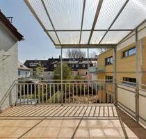 +++ Nahe BOSCH - Erstbezug nach Modernisierung - WG möglich - Maisonette im 1-FH - S-Balkon - inkl. Einbauküche & Garage +++ - Stuttgart Feuerbach
