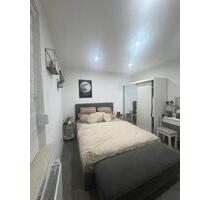 Zwei Zimmer Wohnung WG zu vermieten in Rüsselsheim - Rüsselsheim am Main