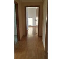 2 Zimmer Wohnung mit Terrasse - 560,00 EUR Kaltmiete, in Arnsberg (PLZ: 59757) Holzen