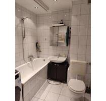 Sehr schöne 2 12 Zimmer Etagenwohnung 2. Stock in DIN Hiesfeld z - Dinslaken