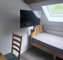 WG Zimmer möbliert - 300,00 EUR Kaltmiete, ca.  22,00 m² in Edewecht (PLZ: 26188)